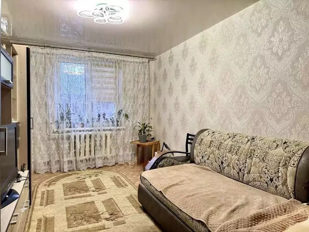 3-к кв. Волгоградская область, Волжский ул. 40 лет Победы, 73 (56.5 м) - Фото 1