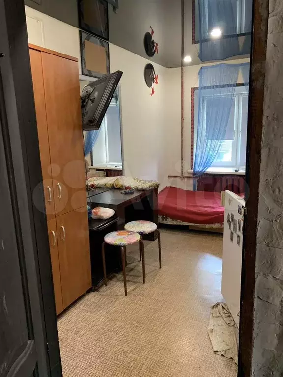 Комната 10 м в 5-к., 3/3 эт. - Фото 1