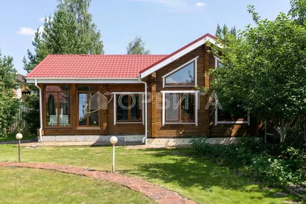 Дом в Тюменская область, Тюмень Три Сосны мкр, ул. Липовая (275 м) - Фото 1