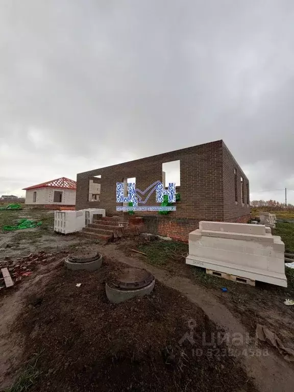 Дом в Курская область, Курский район, Нижнемедведицкий сельсовет, д. ... - Фото 2