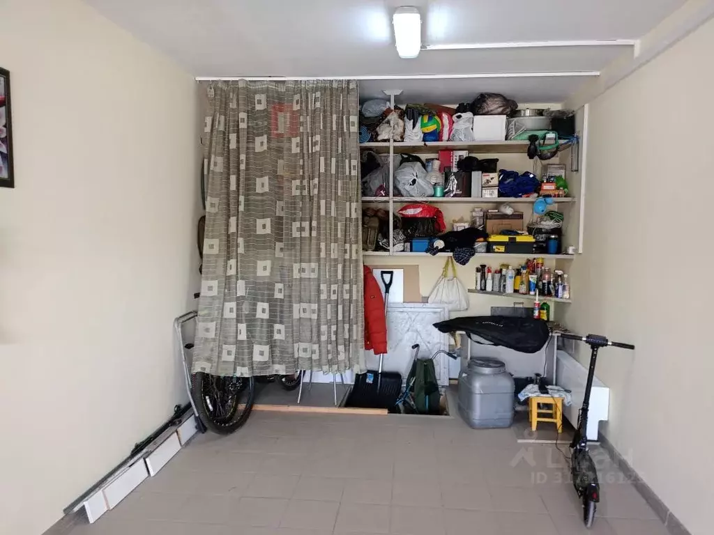 Гараж в Омская область, Омск ул. Булгакова, 6 (24 м) - Фото 1
