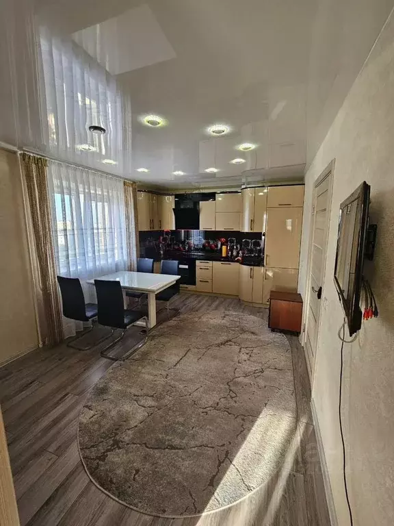 2-к кв. Красноярский край, Красноярск Краснодарская ул., 22А (55.0 м) - Фото 0