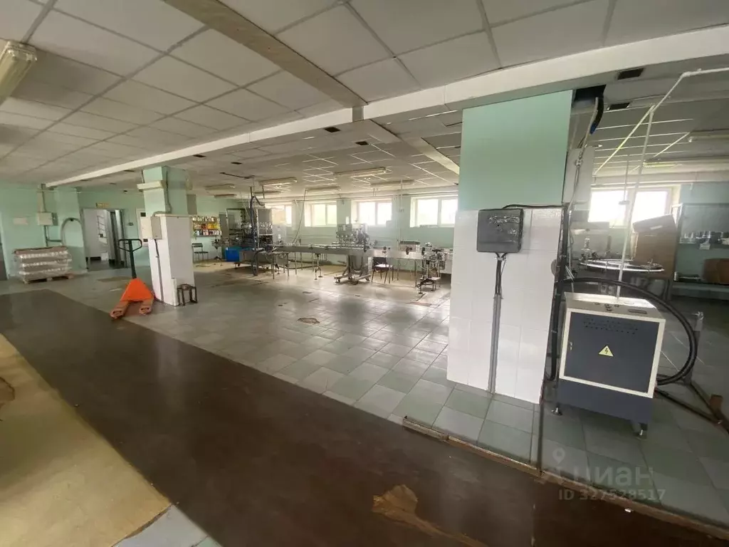 Производственное помещение в Московская область, Дедовск г. Истра ... - Фото 1