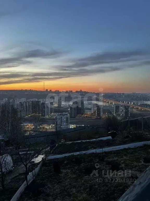 Дом в Красноярский край, Красноярск Подъемная ул., 38 (53 м) - Фото 1