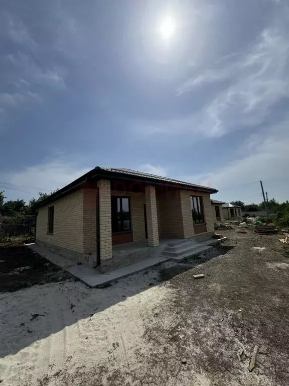 Дом в Ростовская область, Новочеркасск Сарматская ул., 158 (90 м) - Фото 2