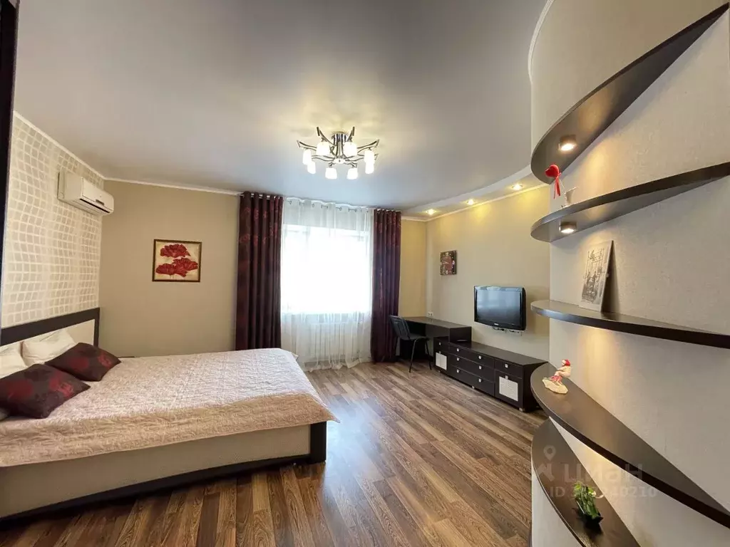 2-к кв. Татарстан, Казань ул. Адоратского, 1 (89.2 м) - Фото 1