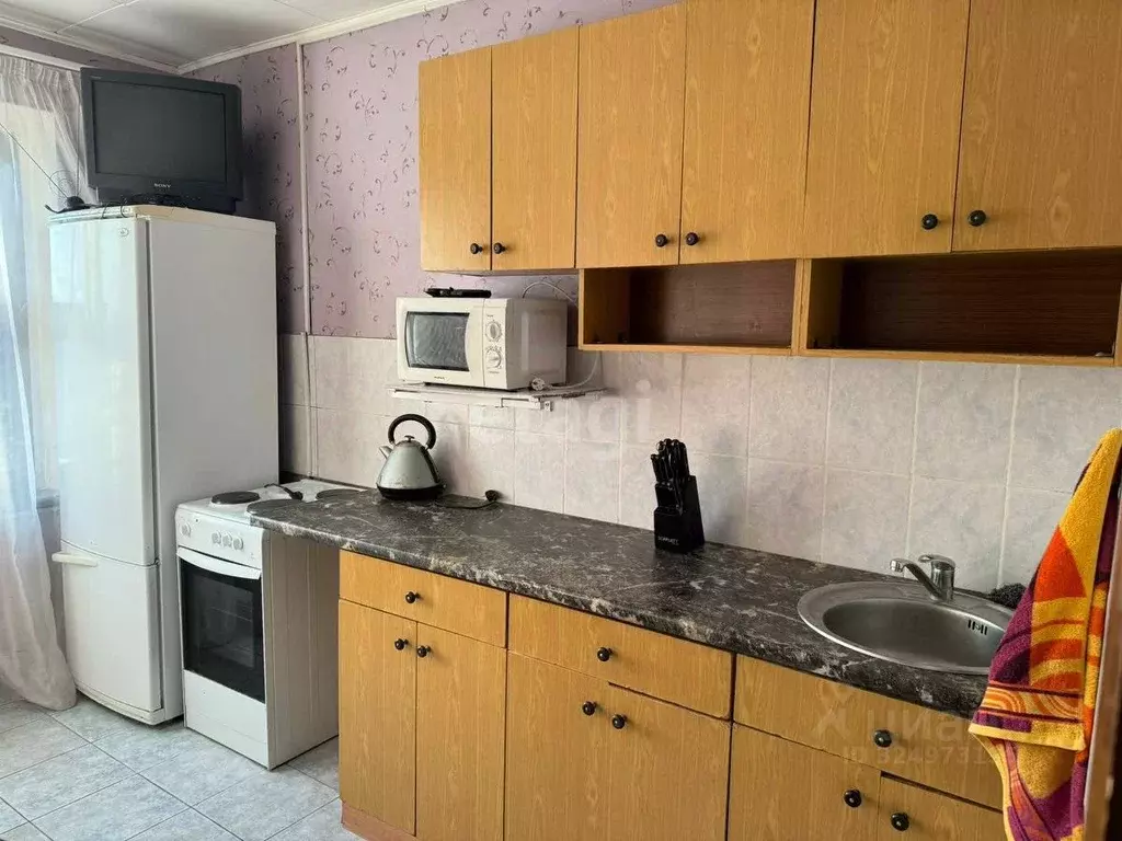 3-к кв. Тюменская область, Тюмень ул. Домостроителей, 6а (67.7 м) - Фото 1