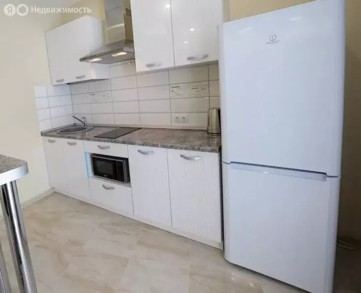 2-комнатная квартира: Краснодар, Черкасская улица, 71/1к1 (51 м) - Фото 0