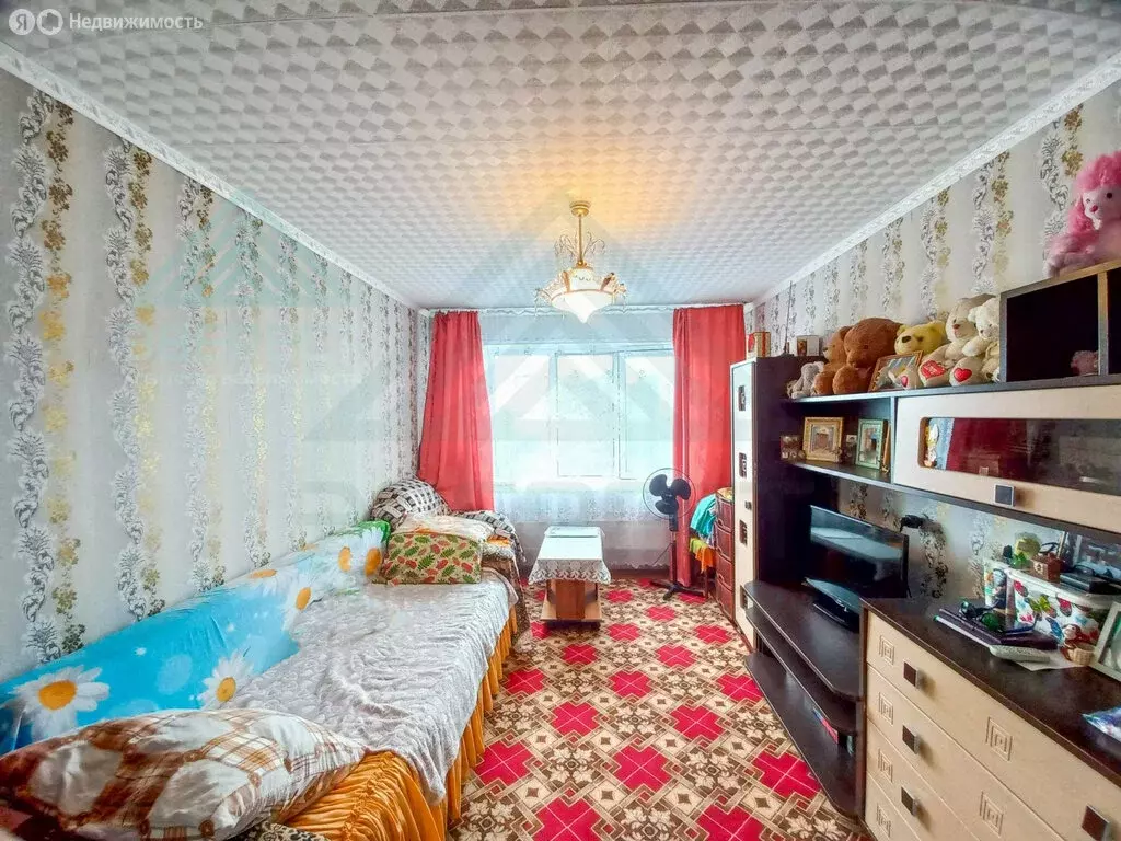 3-комнатная квартира: Абакан, улица Пушкина, 21 (60.5 м) - Фото 0