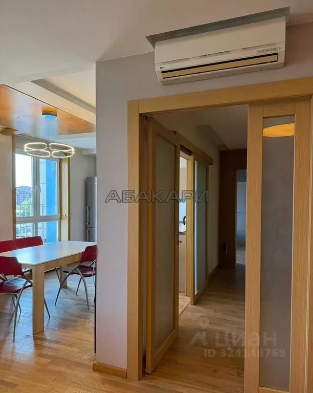 2-к кв. Красноярский край, Красноярск ул. Авиаторов, 39 (80.0 м) - Фото 2