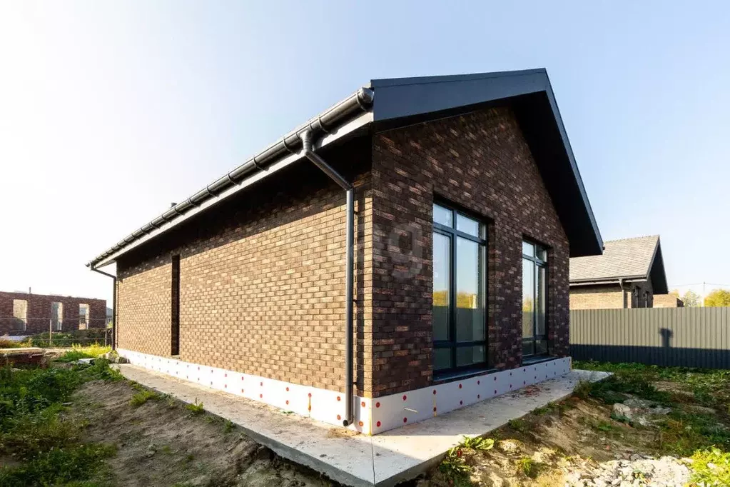 Дом в Тюменская область, Тюменский муниципальный округ, с. Перевалово  ... - Фото 1