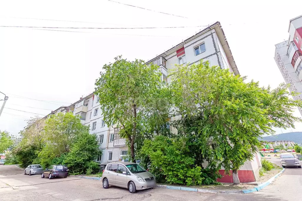 3-к кв. Бурятия, Улан-Удэ просп. Строителей, 40 (58.2 м) - Фото 2