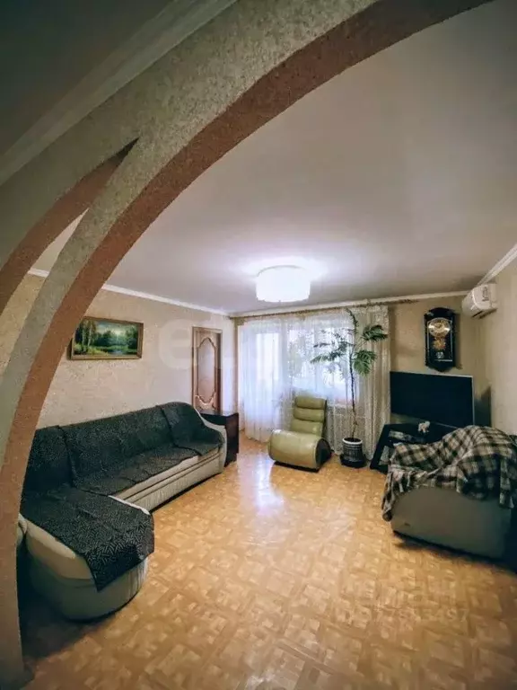 3-к кв. Татарстан, Альметьевск ул. Гафиатуллина, 2 (64.9 м) - Фото 1