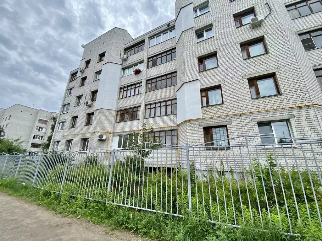 1-к кв. Ярославская область, Ярославль Ярославская ул., 144 (49.4 м) - Фото 0