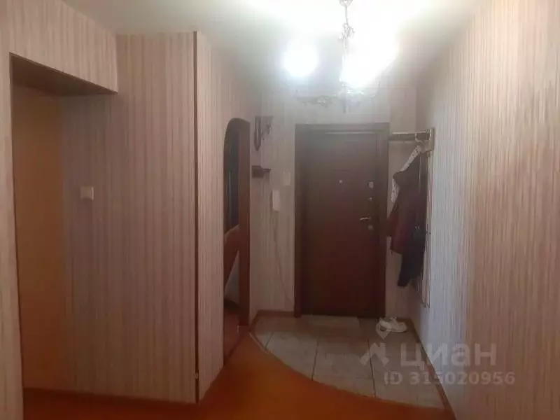 3-к кв. Кемеровская область, Новокузнецк ул. Покрышкина, 28 (60.0 м) - Фото 0