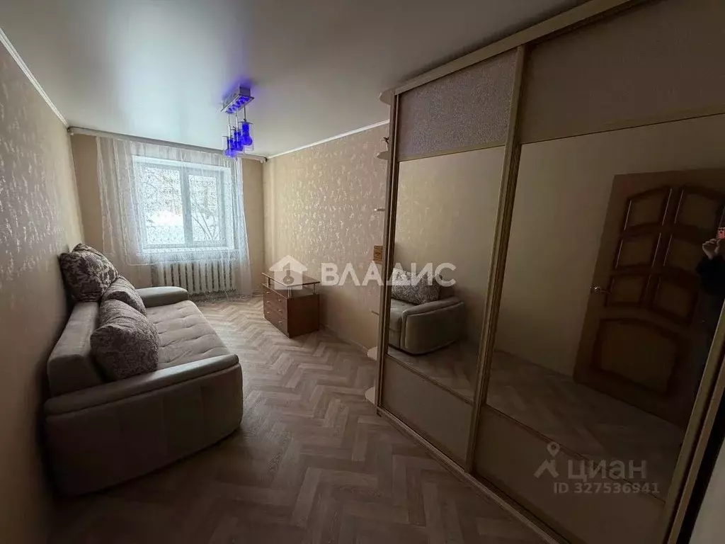 2-к кв. Владимирская область, Гусь-Хрустальный просп. 50 лет Советской ... - Фото 1