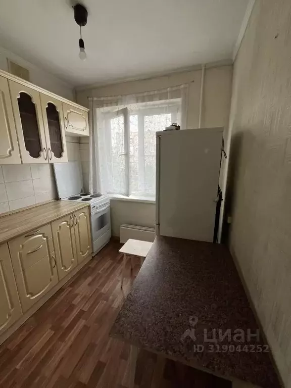 2-к кв. Хакасия, Абакан ул. Крылова, 37 (50.0 м) - Фото 1