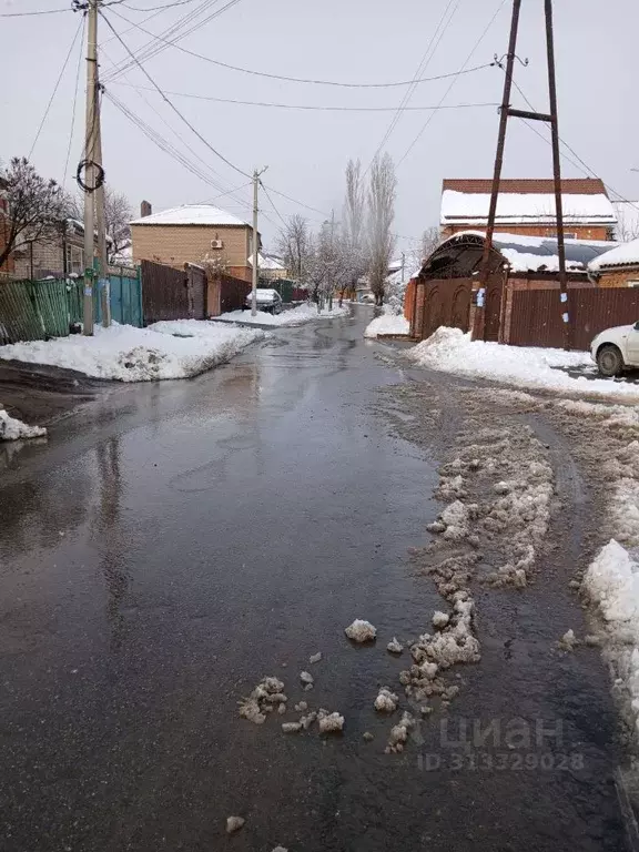 Дом в Ростовская область, Аксай ул. Станиславского, 28 (50 м) - Фото 0