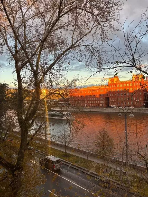 Комната Москва Курсовой пер., 15 (25.0 м) - Фото 0