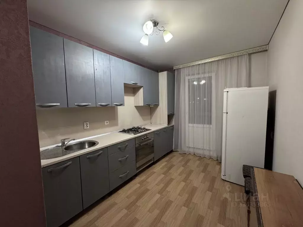 1-к кв. Татарстан, Альметьевск Алсу мкр, ул. Рината Галеева, 29 (40.0 ... - Фото 1