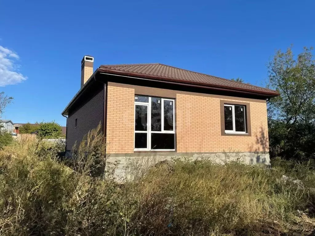 Дом в Ростовская область, Батайск Труд ДНТ, 16-я линия (90 м) - Фото 1