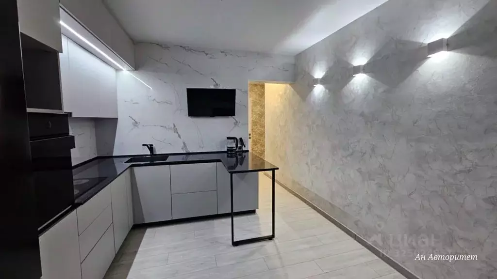 3-к кв. Кемеровская область, Ленинск-Кузнецкий Юргинская ул., 8 (73.3 ... - Фото 2