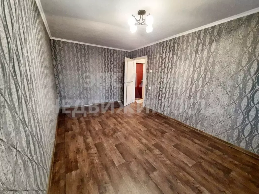 1-к. квартира, 29 м, 5/5 эт. - Фото 1