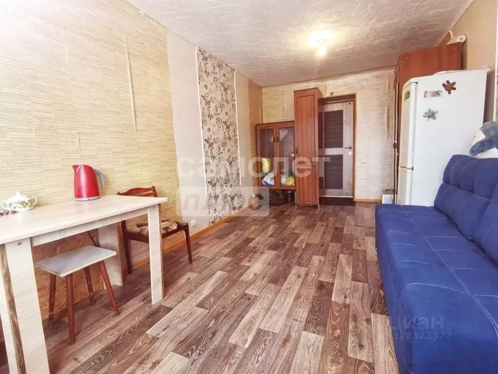 Комната Омская область, Омск пос. Амурский, ул. 3-я Челюскинцев, 97 ... - Фото 2