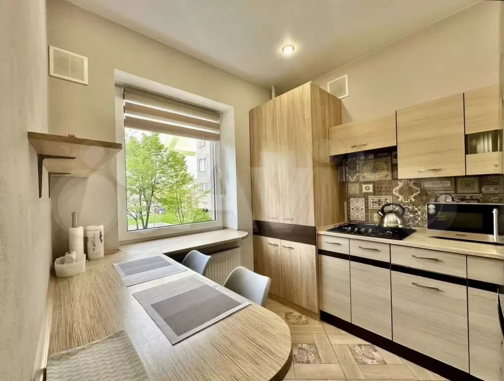 1-к. квартира, 32 м, 1/9 эт. - Фото 1