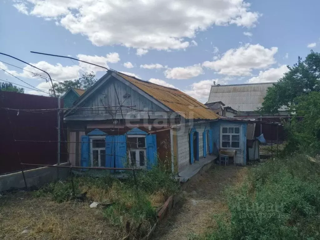 Дом в Астраханская область, Астрахань Кооперативная ул., 16 (33 м) - Фото 0