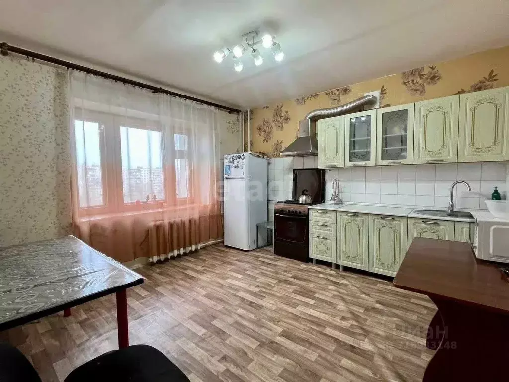 4-к кв. Белгородская область, Старый Оскол ул. 22-го Партсъезда, 1 ... - Фото 0