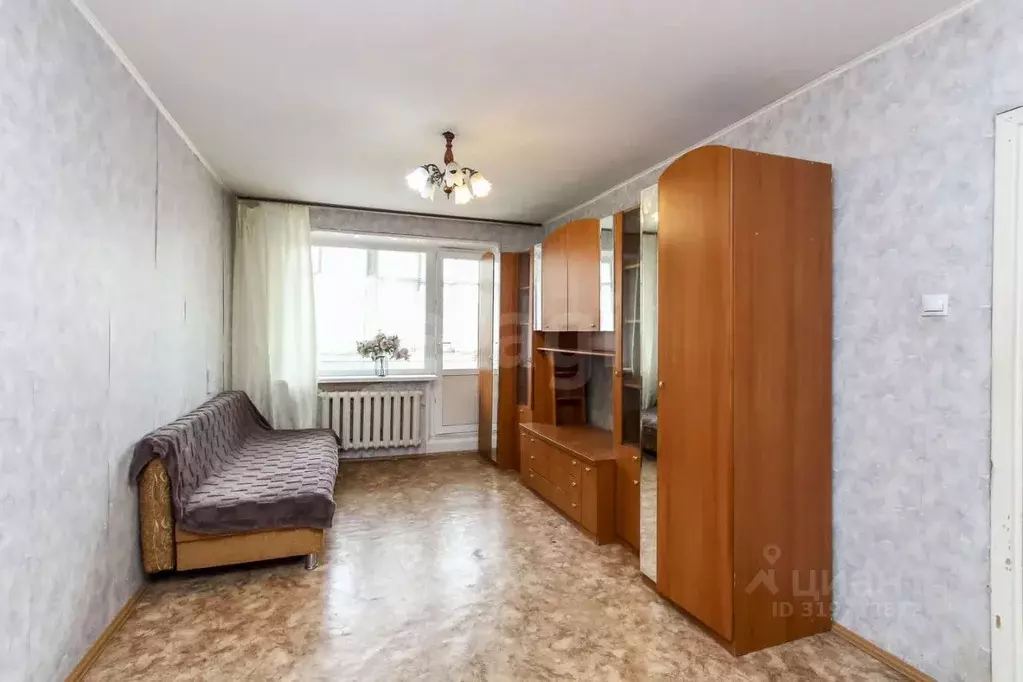 1-к кв. Тюменская область, Тюмень Заречный проезд, 31 (34.2 м) - Фото 0
