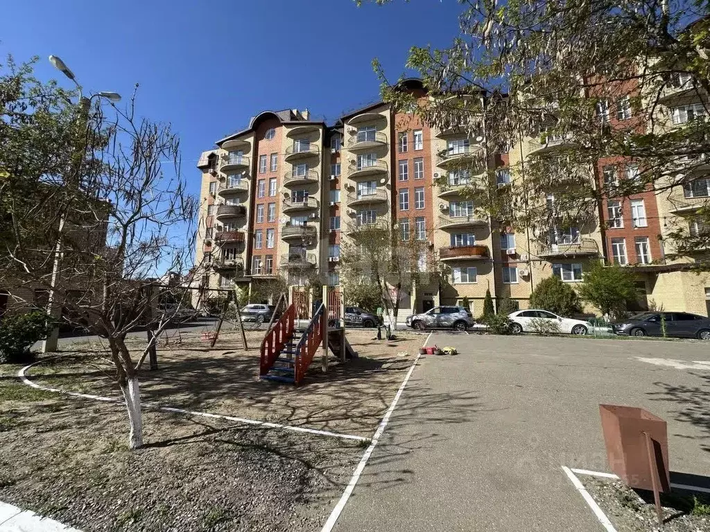 3-к кв. Астраханская область, Астрахань ул. Латышева, 7В (100.6 м) - Фото 2