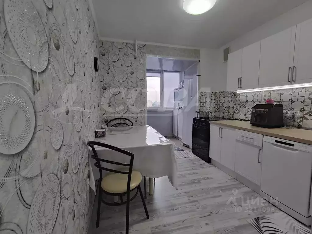 2-к кв. Тюменская область, Тюмень ул. Шишкова, 54 (41.0 м) - Фото 2