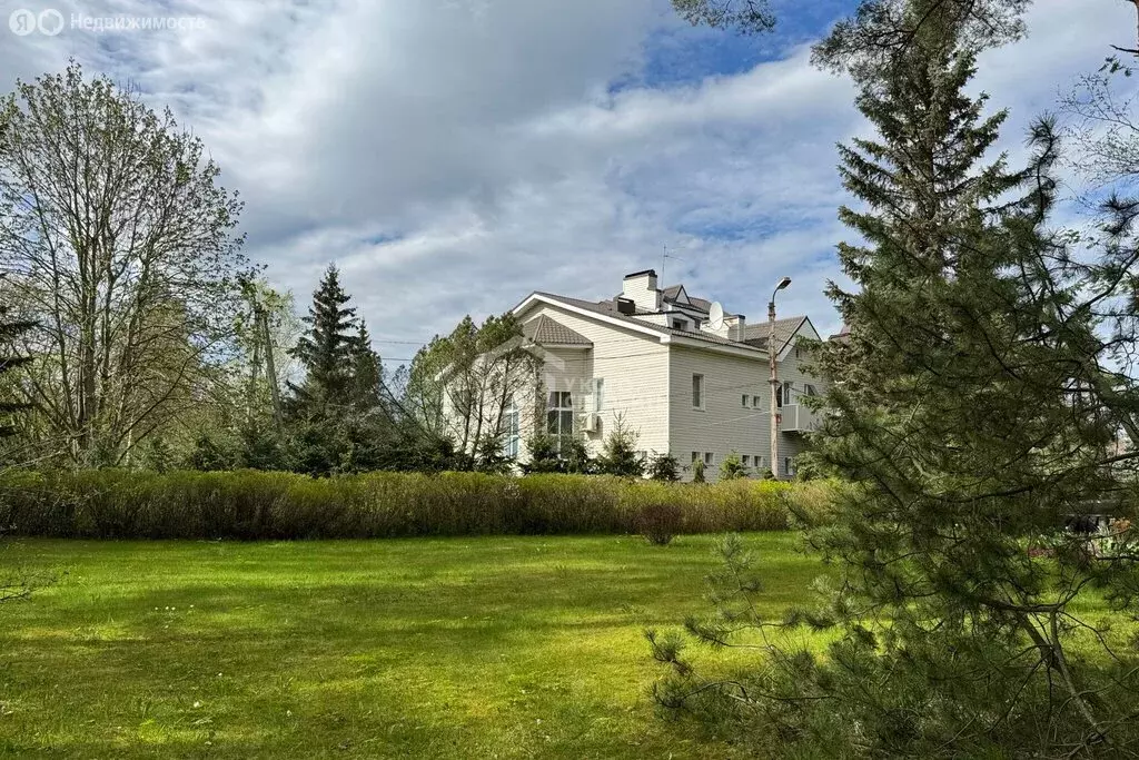 Дом в Петергоф, Средняя улица, 24 (215.5 м) - Фото 2
