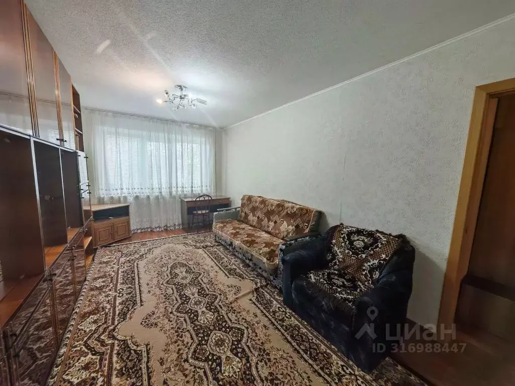 2-к кв. Нижегородская область, Бор Коммунистическая ул., 13 (50.0 м) - Фото 1