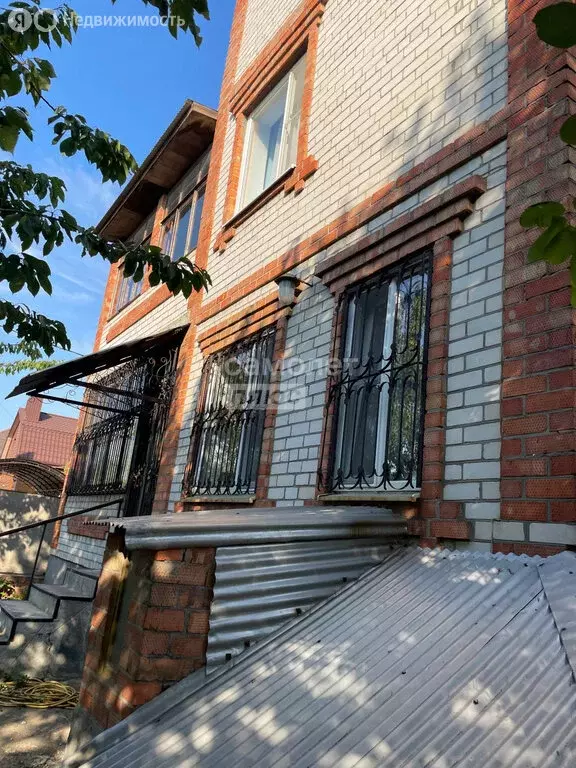 Дом в Ейск, Мичуринский переулок (270 м) - Фото 1