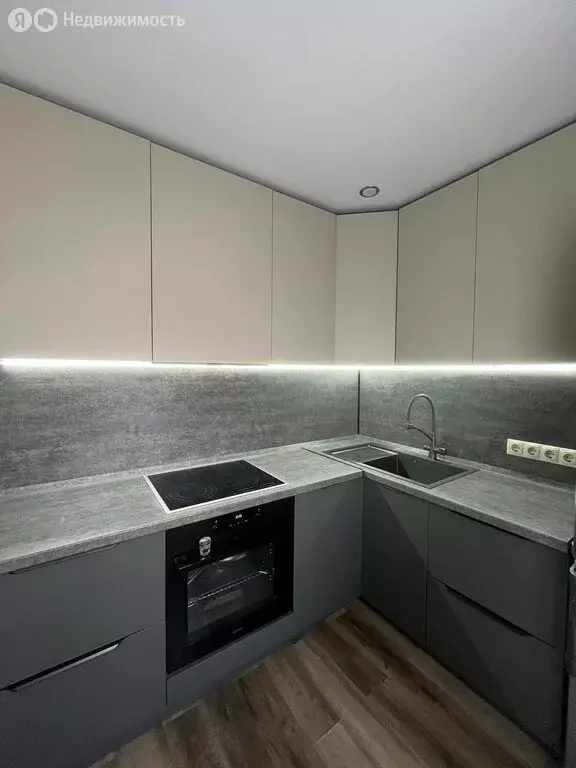 3-комнатная квартира: Томск, улица Мичурина, 51/3 (60 м) - Фото 1