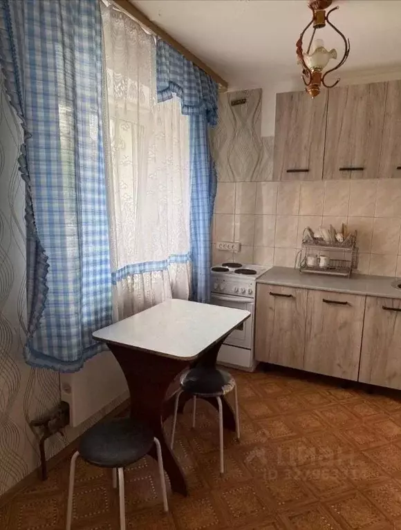 1-к кв. Иркутская область, Иркутск ул. Красноказачья, 2 (33.0 м) - Фото 2