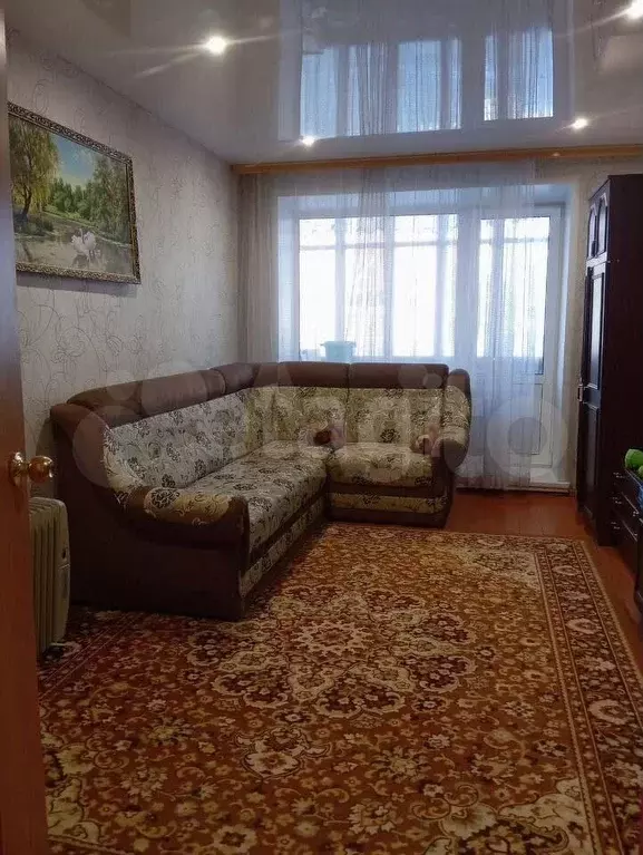 3-к. квартира, 69 м, 1/3 эт. - Фото 1