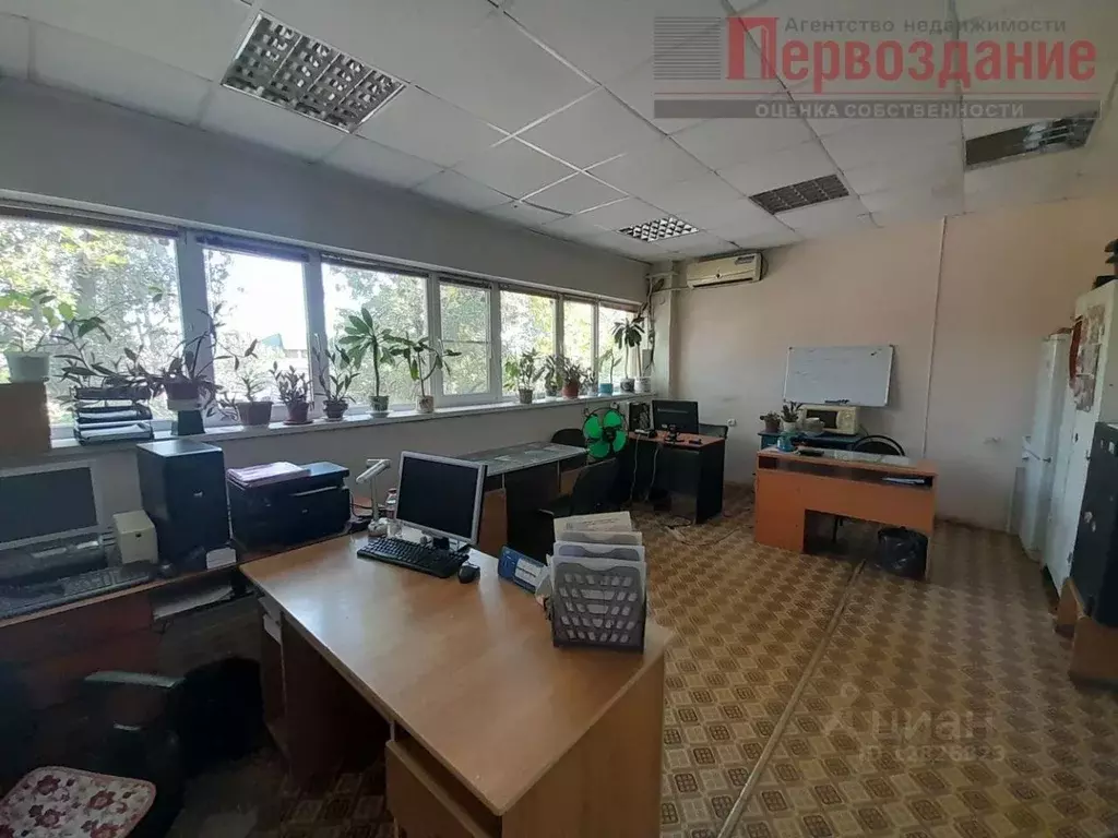 Офис в Астраханская область, Астрахань ул. Нариманова, 2Е (30 м) - Фото 1