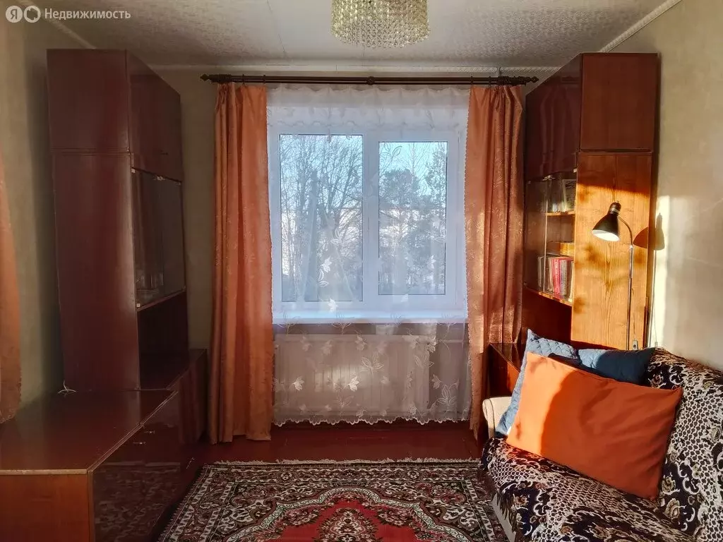 2-комнатная квартира: городской посёлок Кузнечное, улица Гагарина, 1 ... - Фото 2