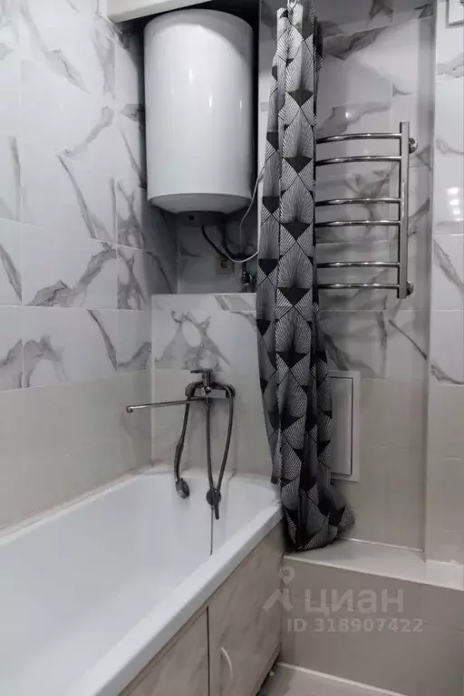 3-к кв. Томская область, Томск ул. Сергея Вицмана, 37 (85.0 м) - Фото 2