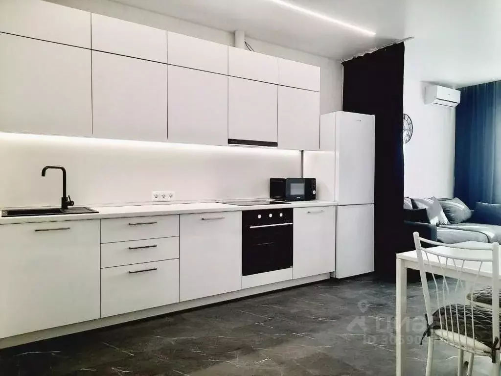 2-к кв. Татарстан, Казань ул. Аметьевская магистраль, 18к1 (45.0 м) - Фото 0