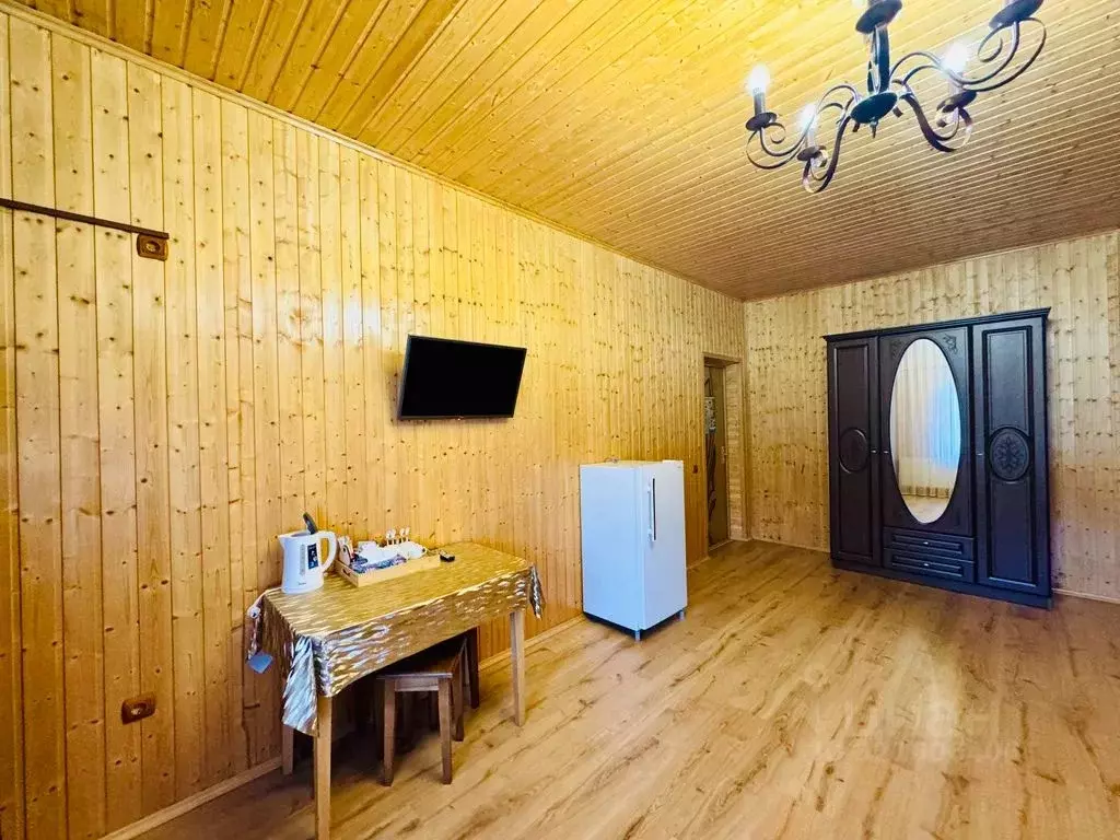 Комната Адыгея, Майкопский район, Даховская ст-ца ул. Свободы, 2А - Фото 2