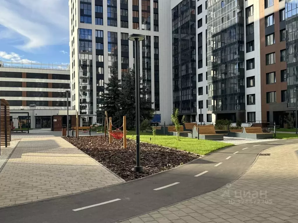 1-к кв. Татарстан, Казань ул. Аделя Кутуя, 100 (40.0 м) - Фото 1