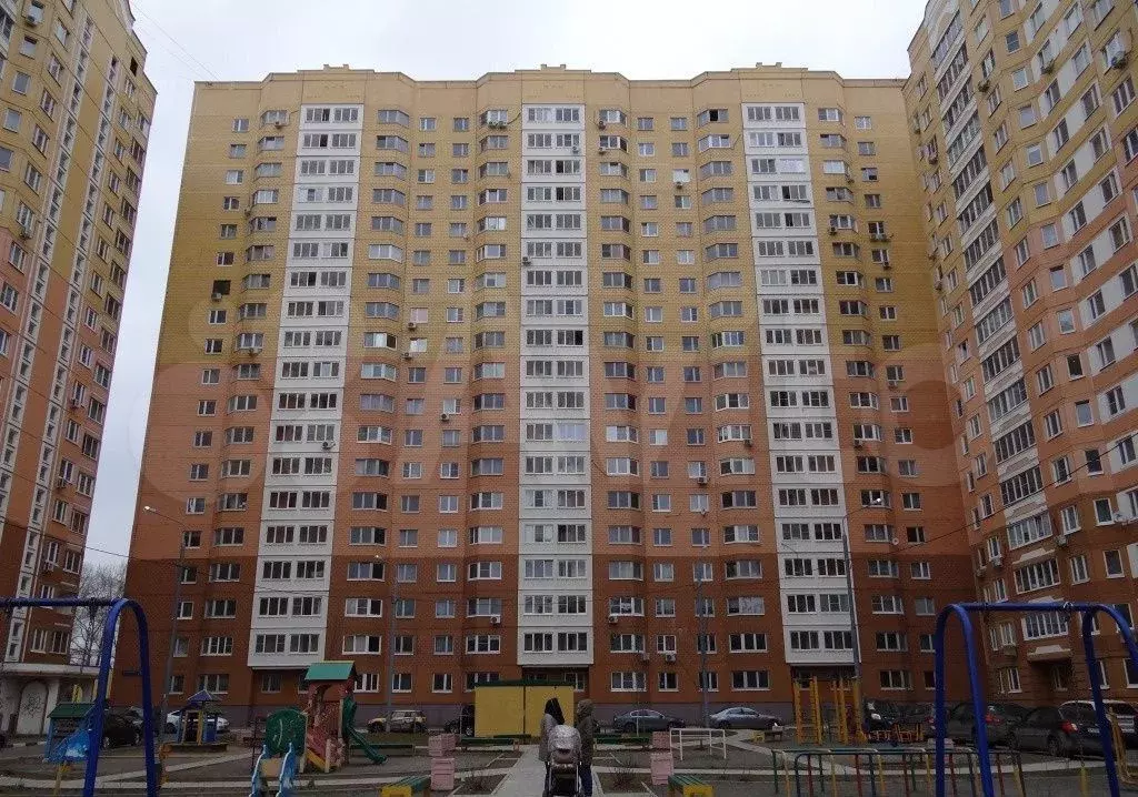Аукцион: 1-к. квартира, 44,4 м, 3/19 эт. - Фото 0