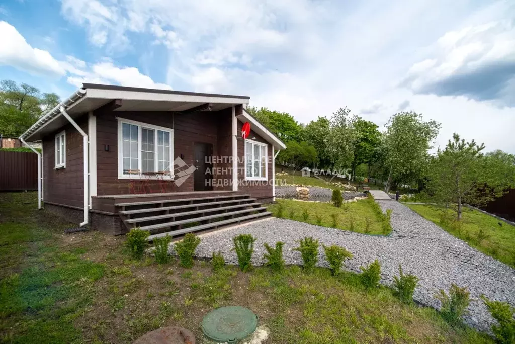 Дом в Рязанская область, Пронск рп ул. Набережная, 39 (100 м) - Фото 1