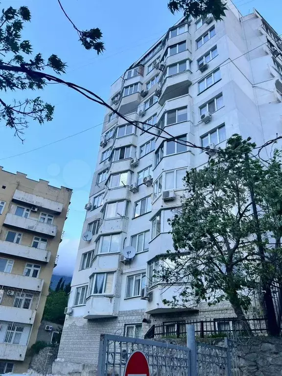 1-к. квартира, 33 м, 1/9 эт. - Фото 0