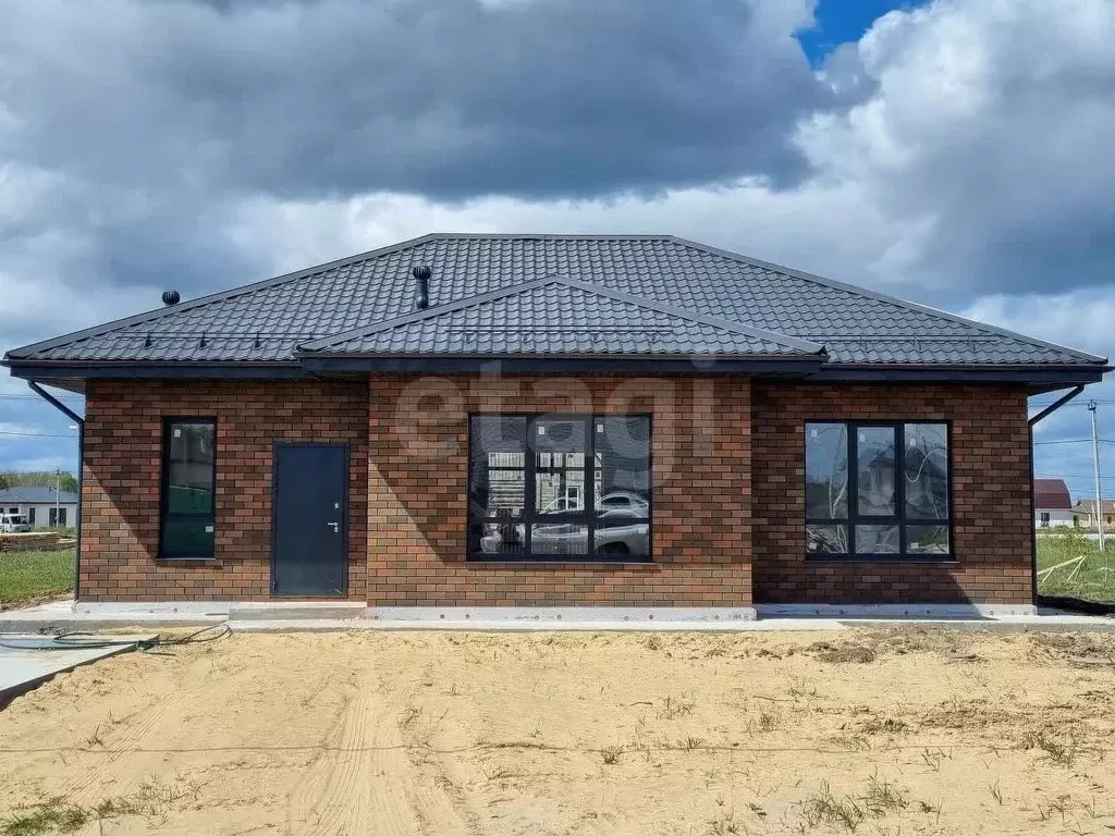 Дом в Тюменская область, Тюменский муниципальный округ, д. Падерина ... - Фото 1